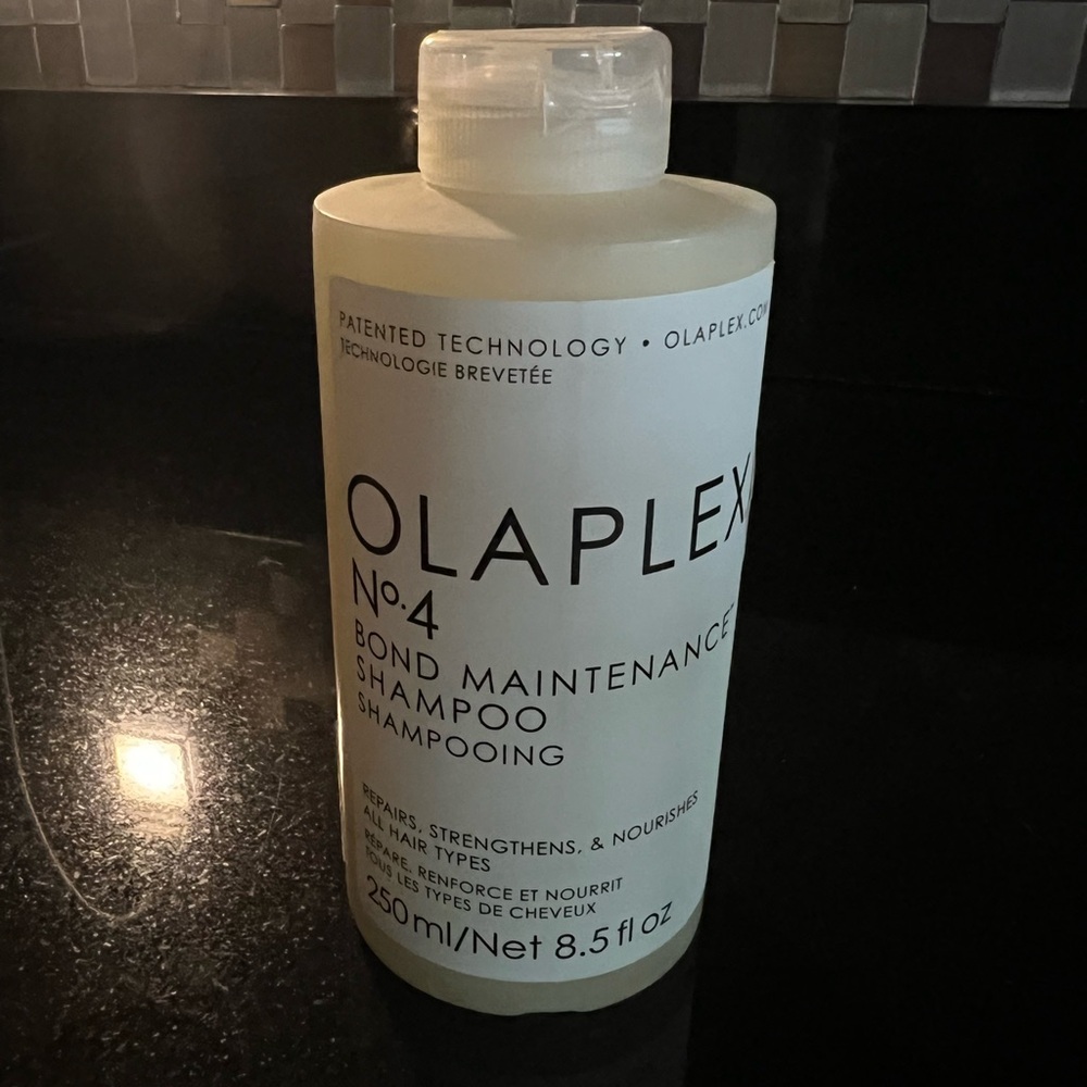 OLAPLEX No. 4 and No. 5 Shampoo & Conditioner